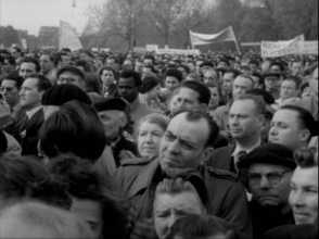 1ER MAI 1954, RASSEMBLEMENT DANS LA CLAIRIÈRE DE REUILLY
